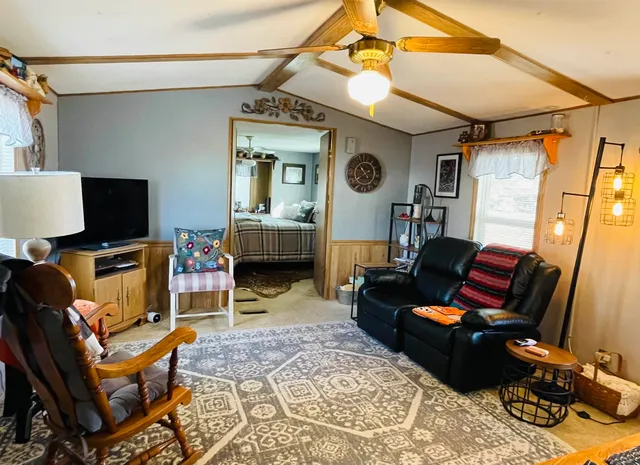 $130,000 | 2157 Schlotthauer, Marion, KS 66861