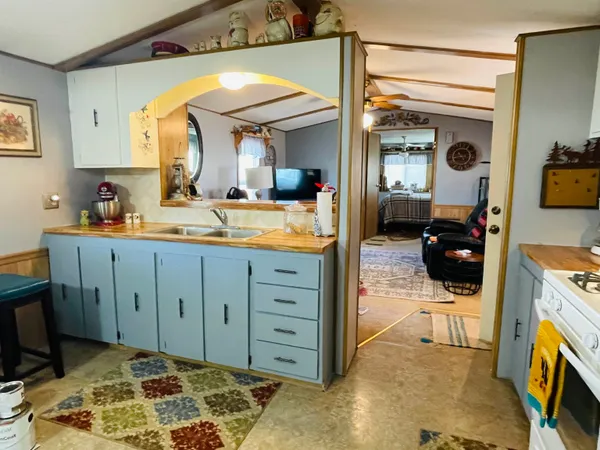 $130,000 | 2157 Schlotthauer, Marion, KS 66861