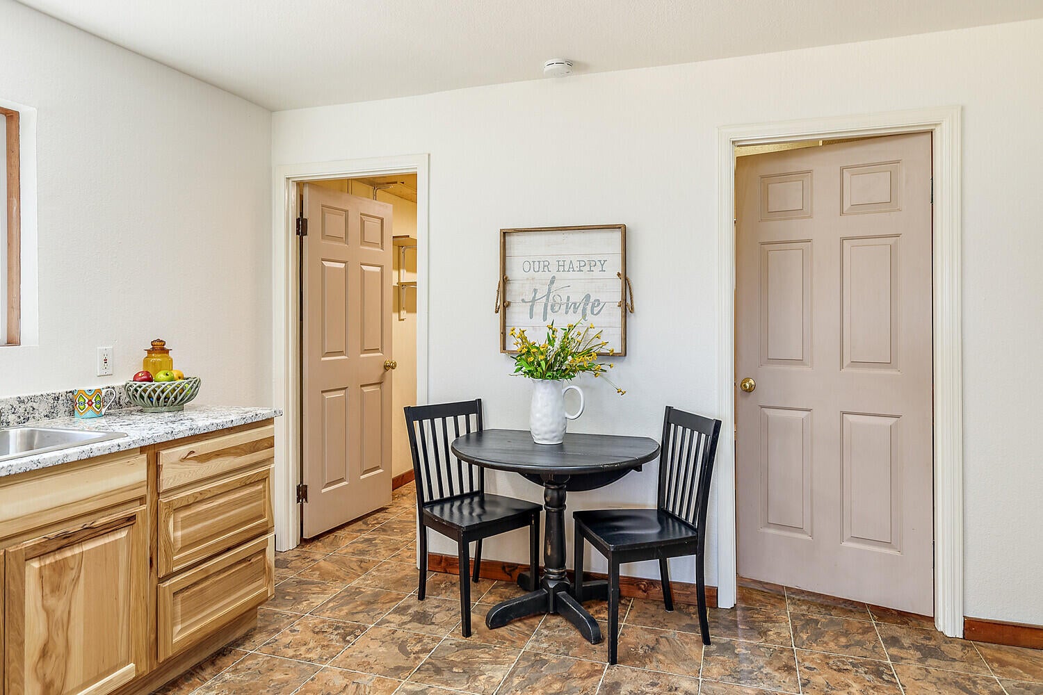 5916 Tunnel Loop Road Grants Pass, OR 97526 - Photo 14 of 65 27_Apex_TL_27_mls