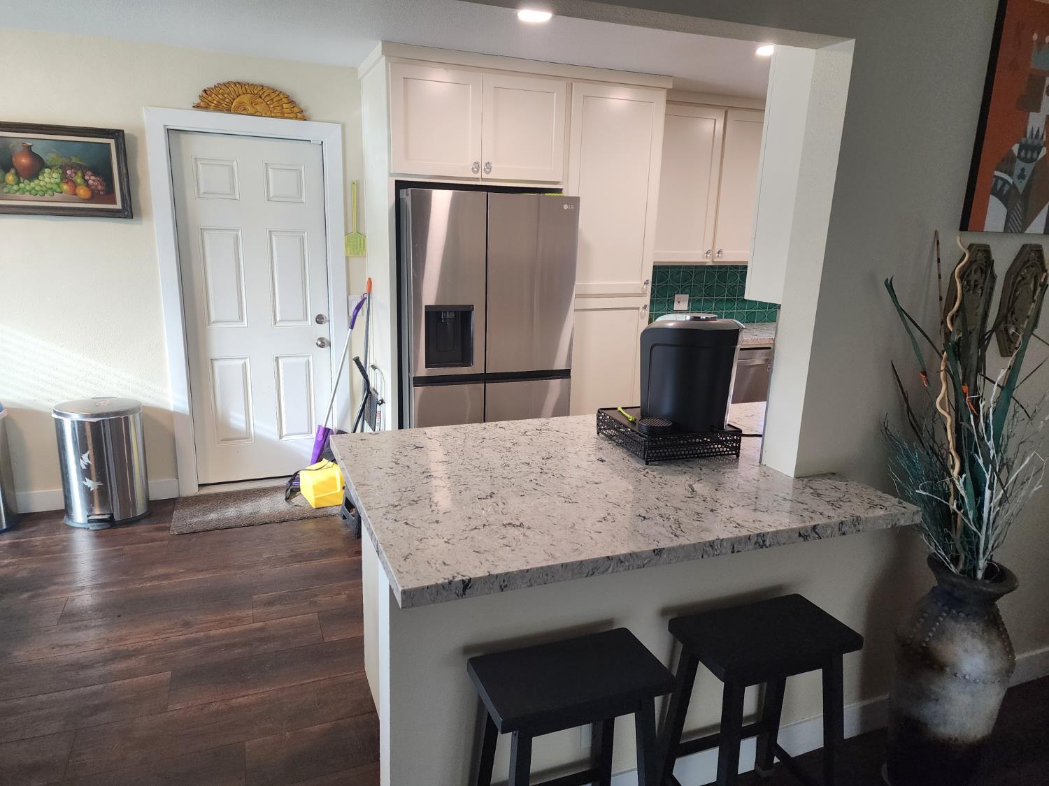 2006 Norman Way Modesto, CA 95350 - Photo 9 of 34