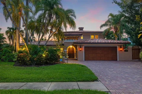 $2,250,000 | 1124 Seville Lane Northeast, St. Petersburg, FL 33704