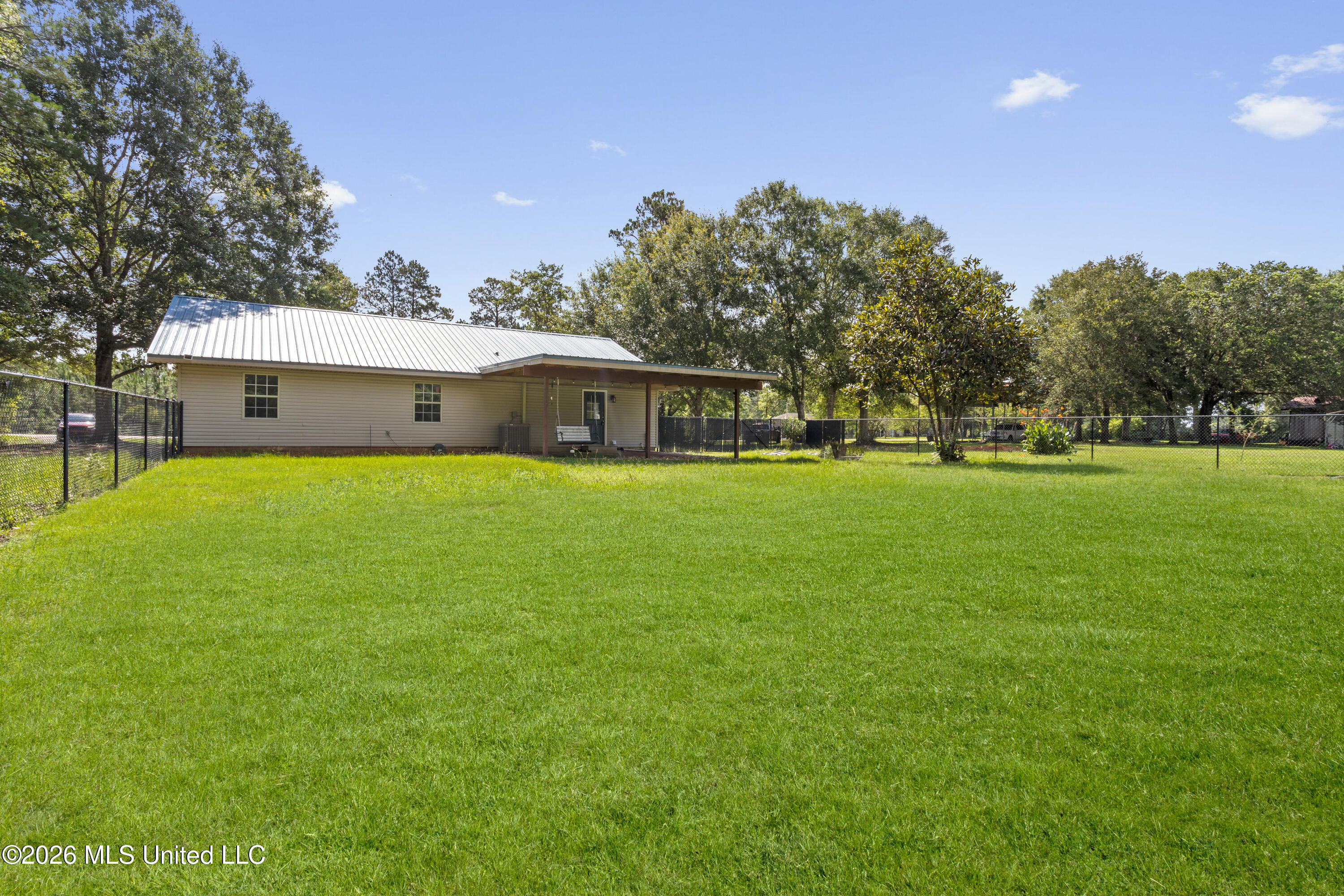 22367 Highway 603 Kiln, MS 39556 - Photo 21 of 29 Fenced back yard