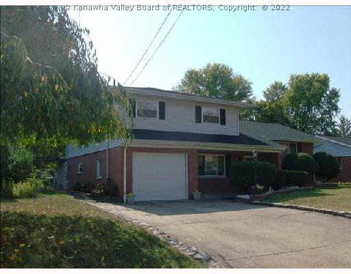 593 Fairwood Road Huntington, WV 25705 - Photo 1 of 8 Exterior Front.