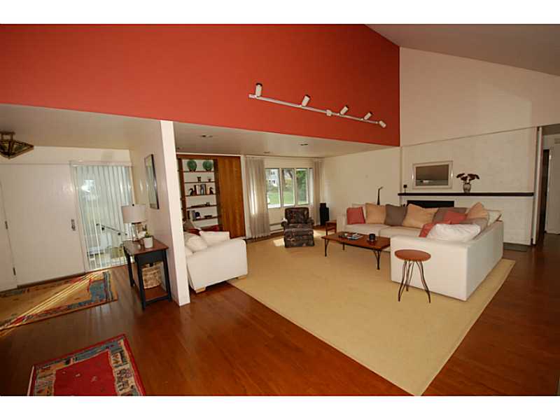 125 Peckham Road Little Compton, RI 02837 - Photo 13 of 22 Living Room.