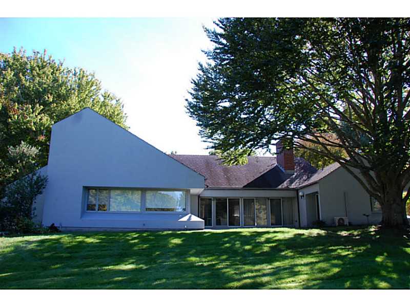 125 Peckham Road Little Compton, RI 02837 - Photo 4 of 22 Exterior Back.