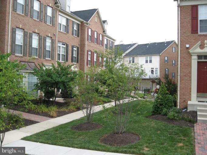 9308 Summit View Way, Unit 9308 Perry Hall, MD 21128 - Photo 28 of 30 Courtyd