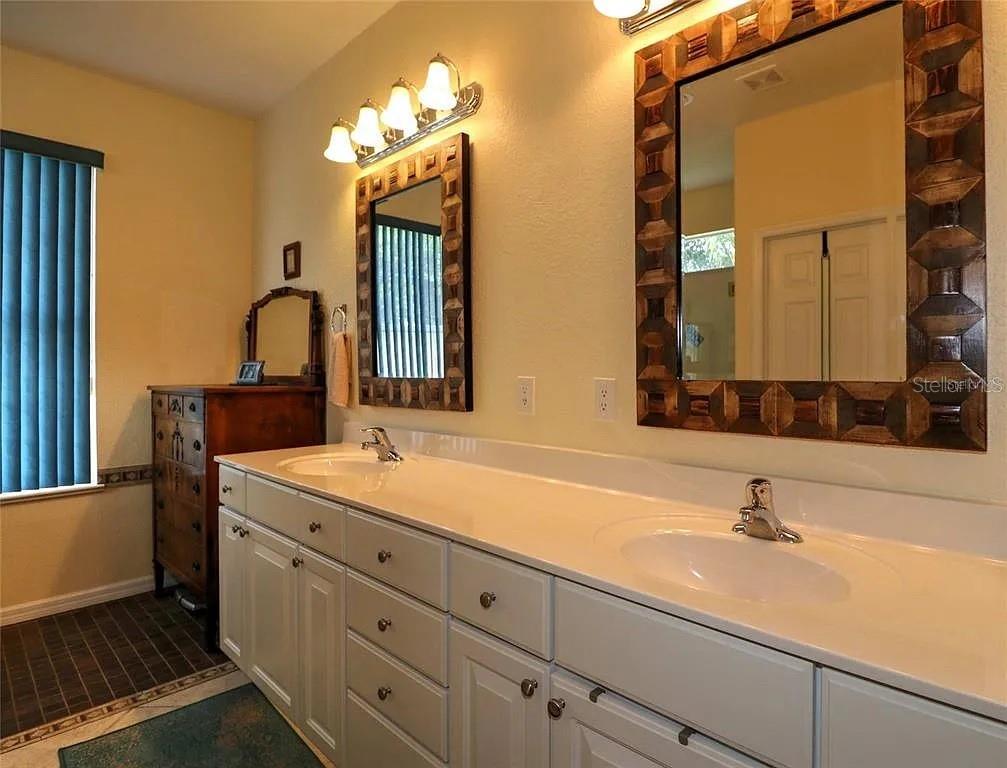 9255 Southeast 120th Loop Summerfield, FL 34491 - Photo 20 of 61