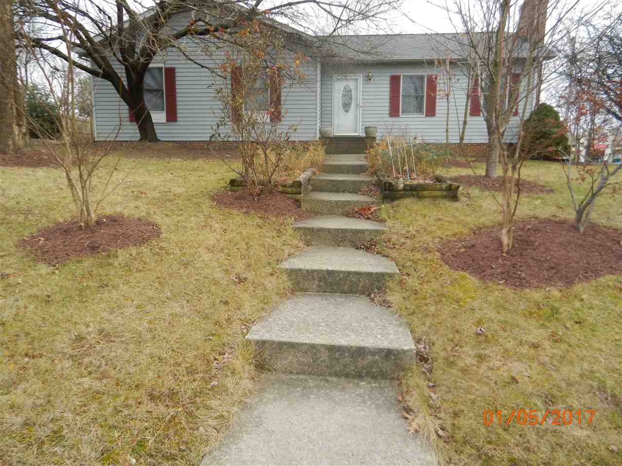1004 Rockingham Drive Harrisonburg, VA 22802 - Photo 6 of 48 Gallery Image 6