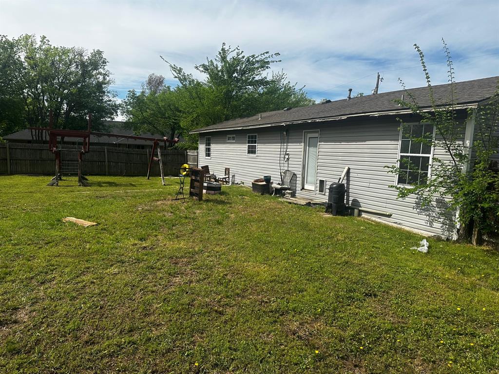 623 Grayson Street Pottsboro, TX 75076 - Photo 5 of 5