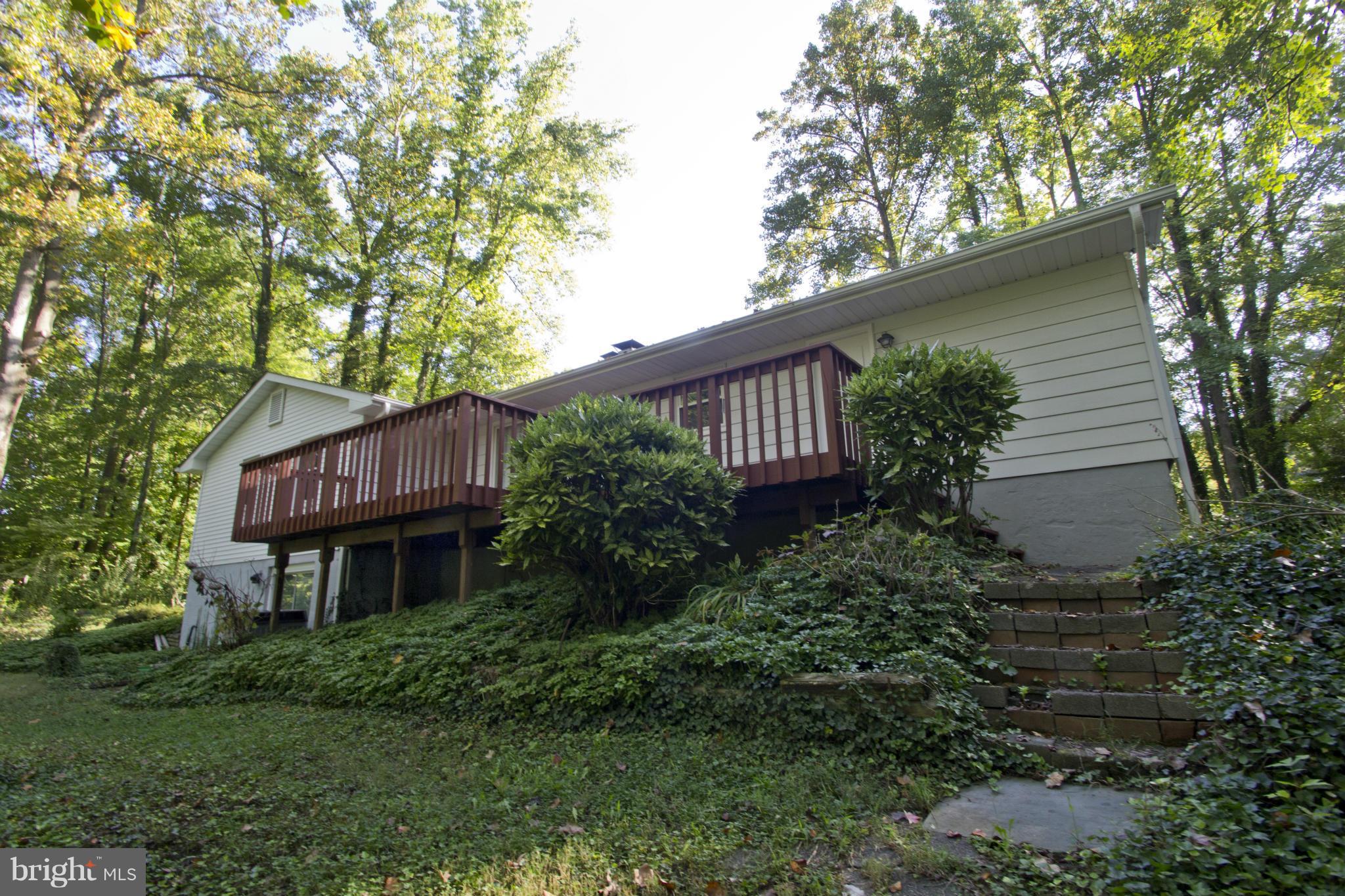 110 Church Road Arnold, MD 21012 - Photo 6 of 14 Exterior (Rear)