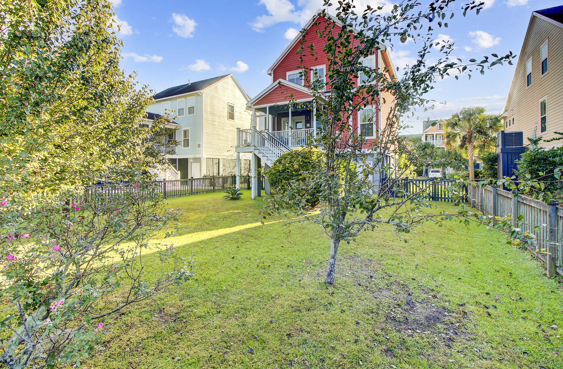 303 Megan's Bay Lane Wando, SC 29492 - Photo 31 of 36 49_49_mls