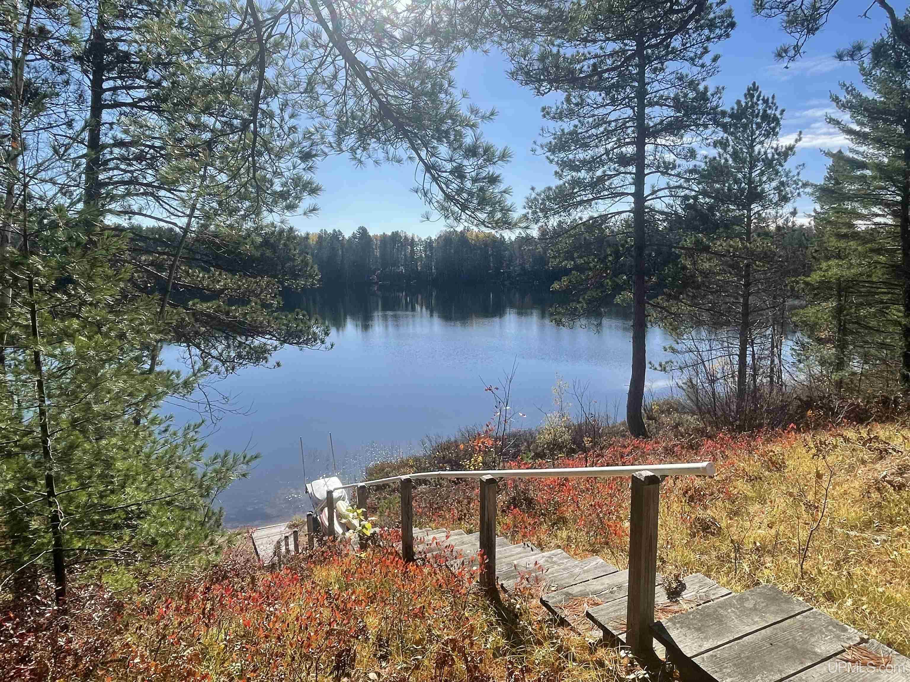 8301 Mirror Lake Road Munising, MI 49862 - Photo 6 of 43