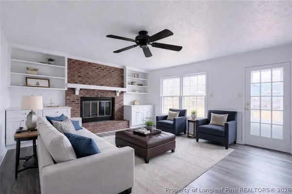 $299,900 | 218 Viking Drive, Fayetteville, NC 28303
