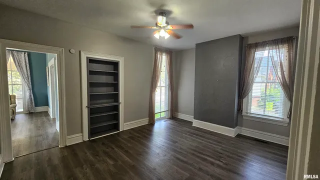 $162,000 | 800 South Main Street, Jacksonville, IL 62650