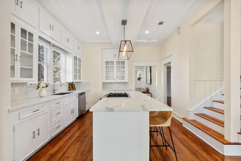 $999,990 | 1847 Cortlandt Street, Houston, TX 77008