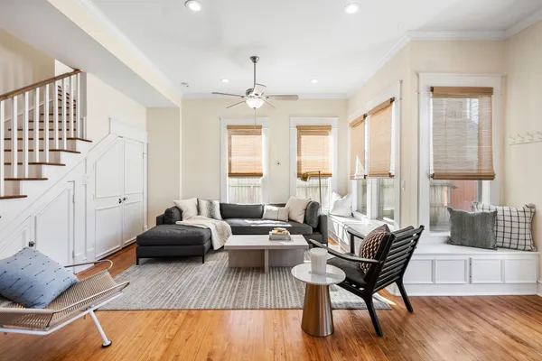 $999,990 | 1847 Cortlandt Street, Houston, TX 77008