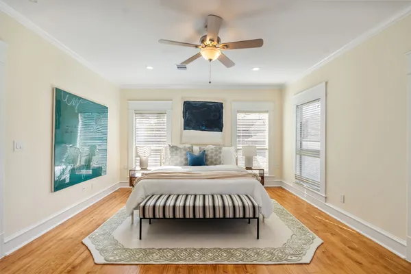 $999,990 | 1847 Cortlandt Street, Houston, TX 77008