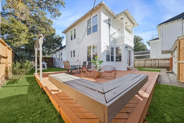 $999,990 | 1847 Cortlandt Street, Houston, TX 77008