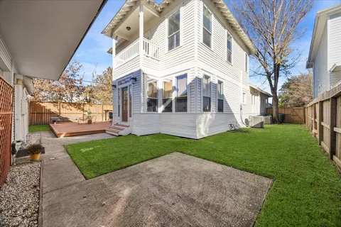 $999,990 | 1847 Cortlandt Street, Houston, TX 77008