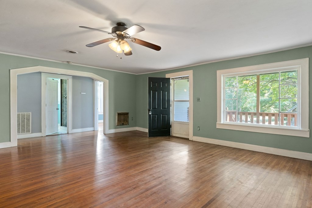 4635 Cumby Road Cookeville, TN 38501 - Photo 4 of 22 Gallery Image 4