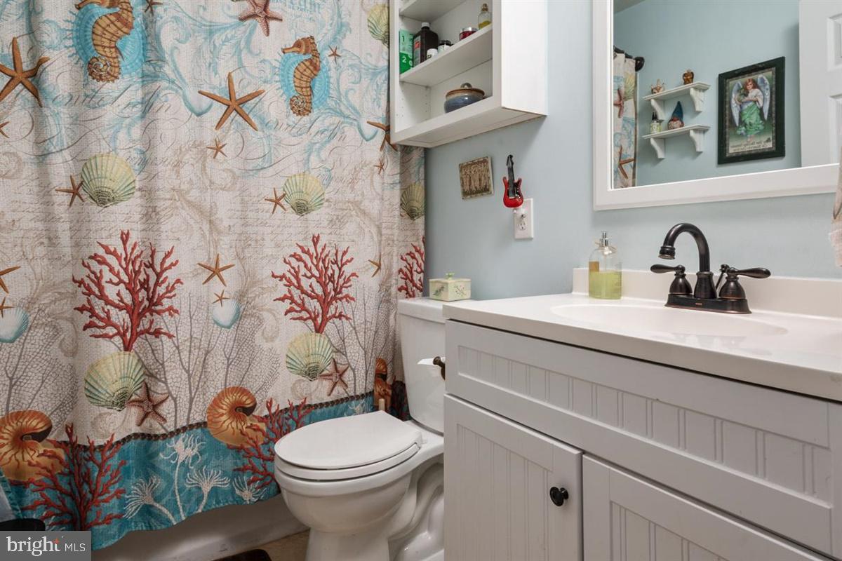 1210 Meadow View Road Pasadena, MD 21122 - Photo 17 of 38