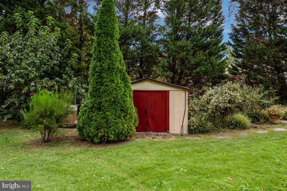 1210 Meadow View Road Pasadena, MD 21122 - Photo 35 of 38