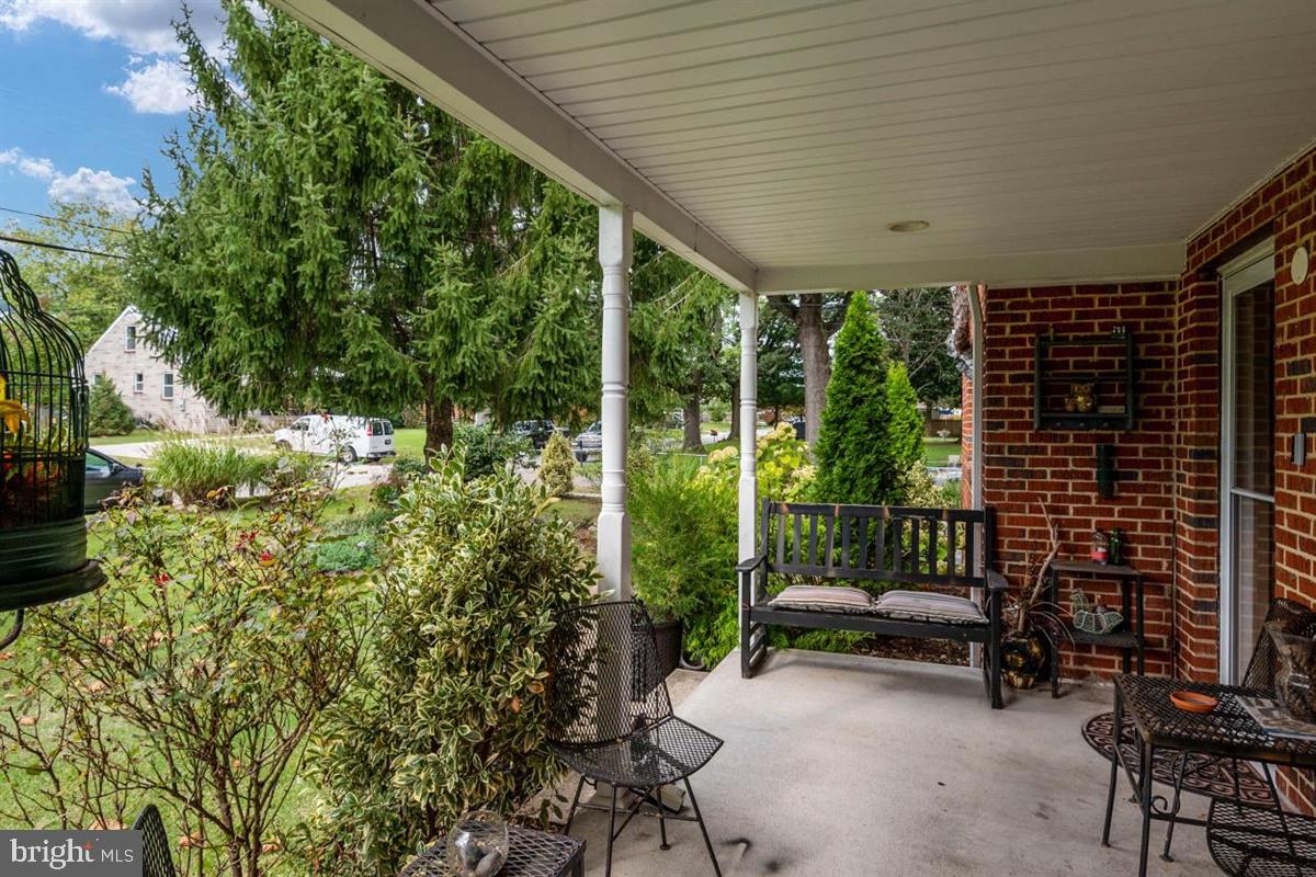 1210 Meadow View Road Pasadena, MD 21122 - Photo 6 of 38