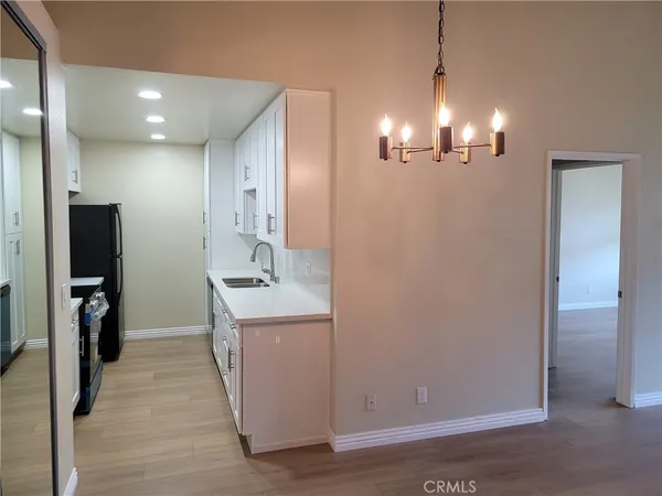 $2,149 | 3565 Linden Avenue, Long Beach, CA 90807