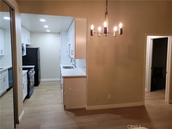 $2,149 | 3565 Linden Avenue, Long Beach, CA 90807