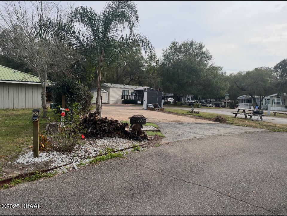 14114 Northeast 252nd Terrace Road Salt Springs, FL 32134 - Photo 2 of 48 4