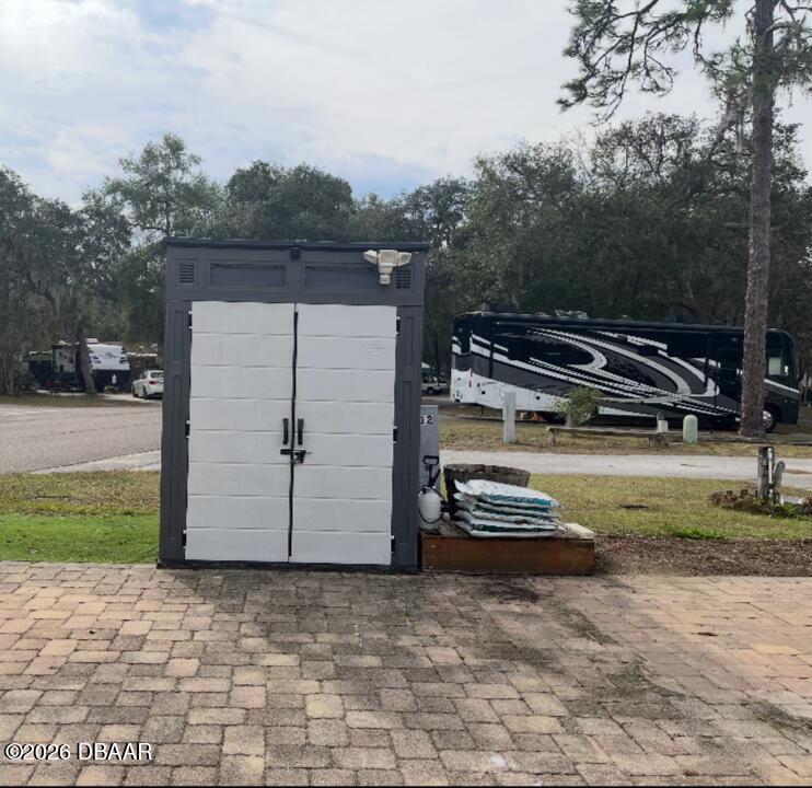 14114 Northeast 252nd Terrace Road Salt Springs, FL 32134 - Photo 4 of 48 2