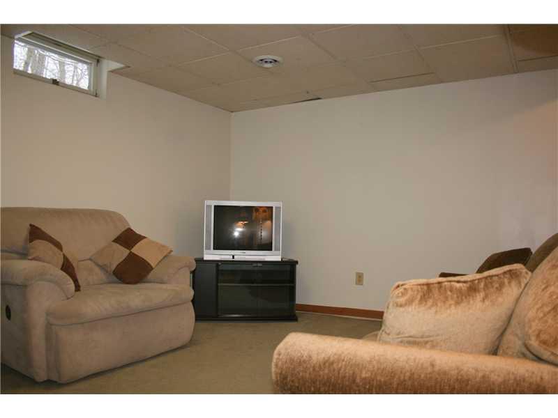 5818 Valencia Road Gibsonia, PA 15044 - Photo 15 of 25 Other.