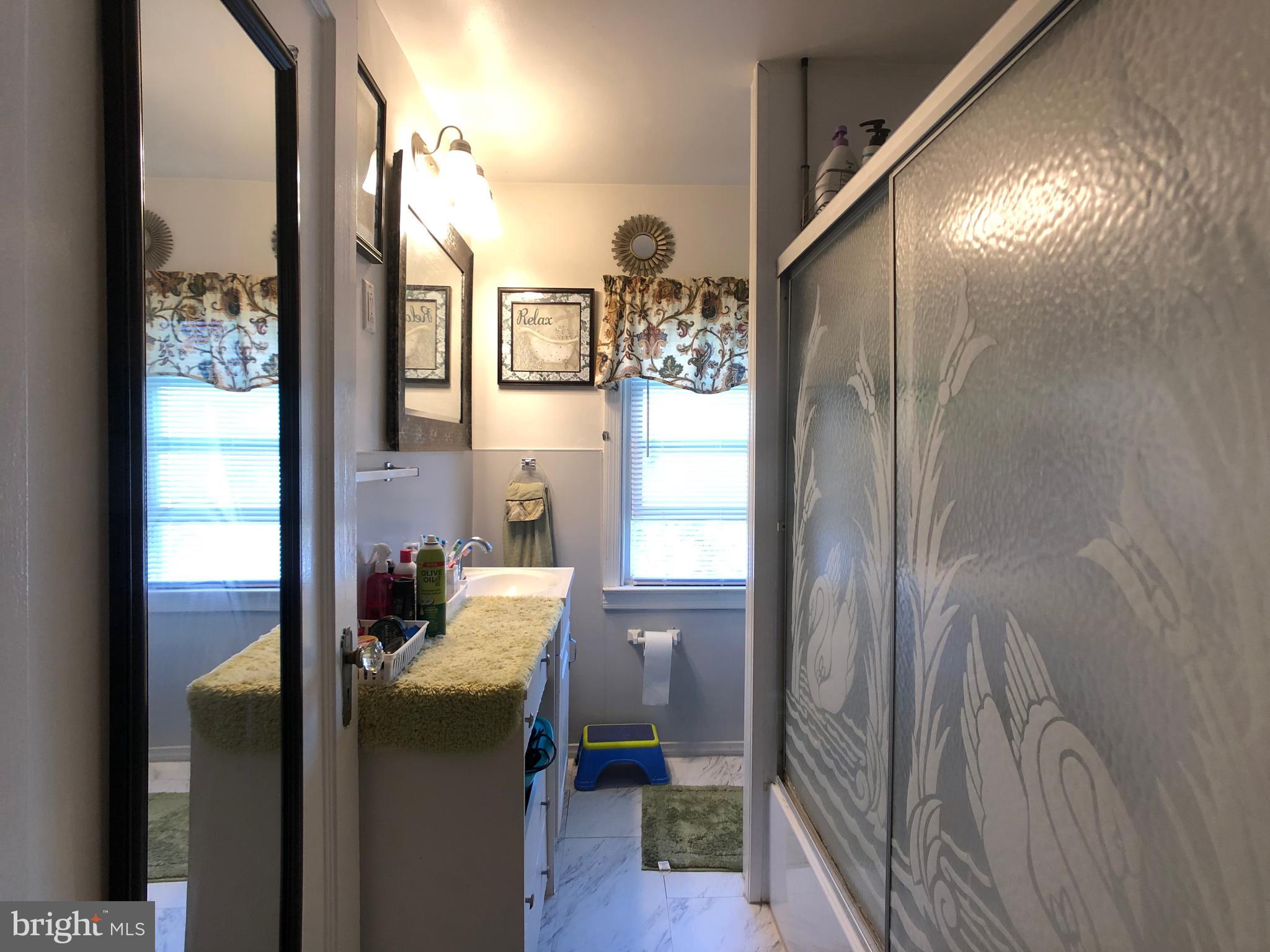 105 Holmes Road Holmes, PA 19043 - Photo 16 of 23