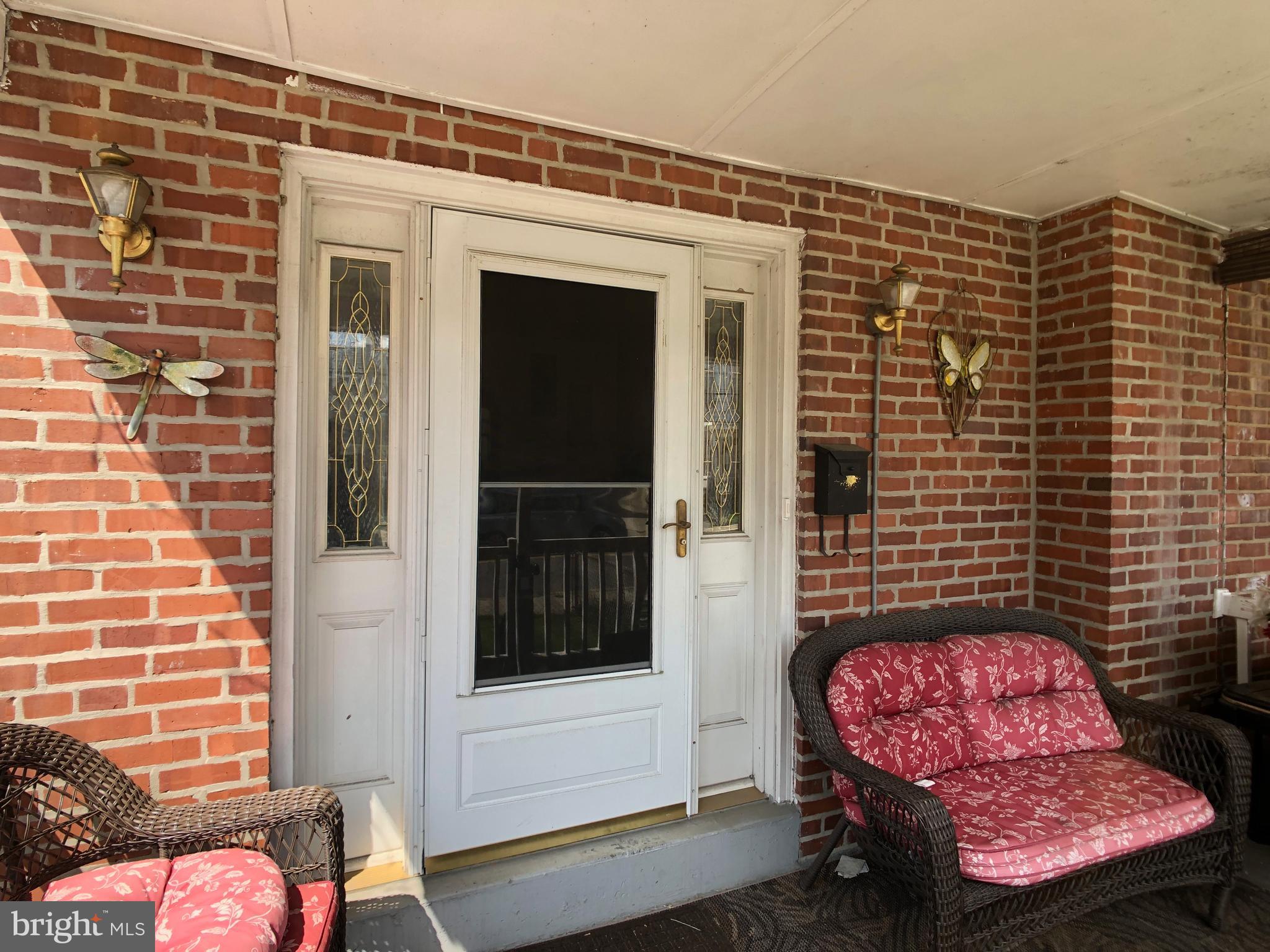 105 Holmes Road Holmes, PA 19043 - Photo 3 of 23