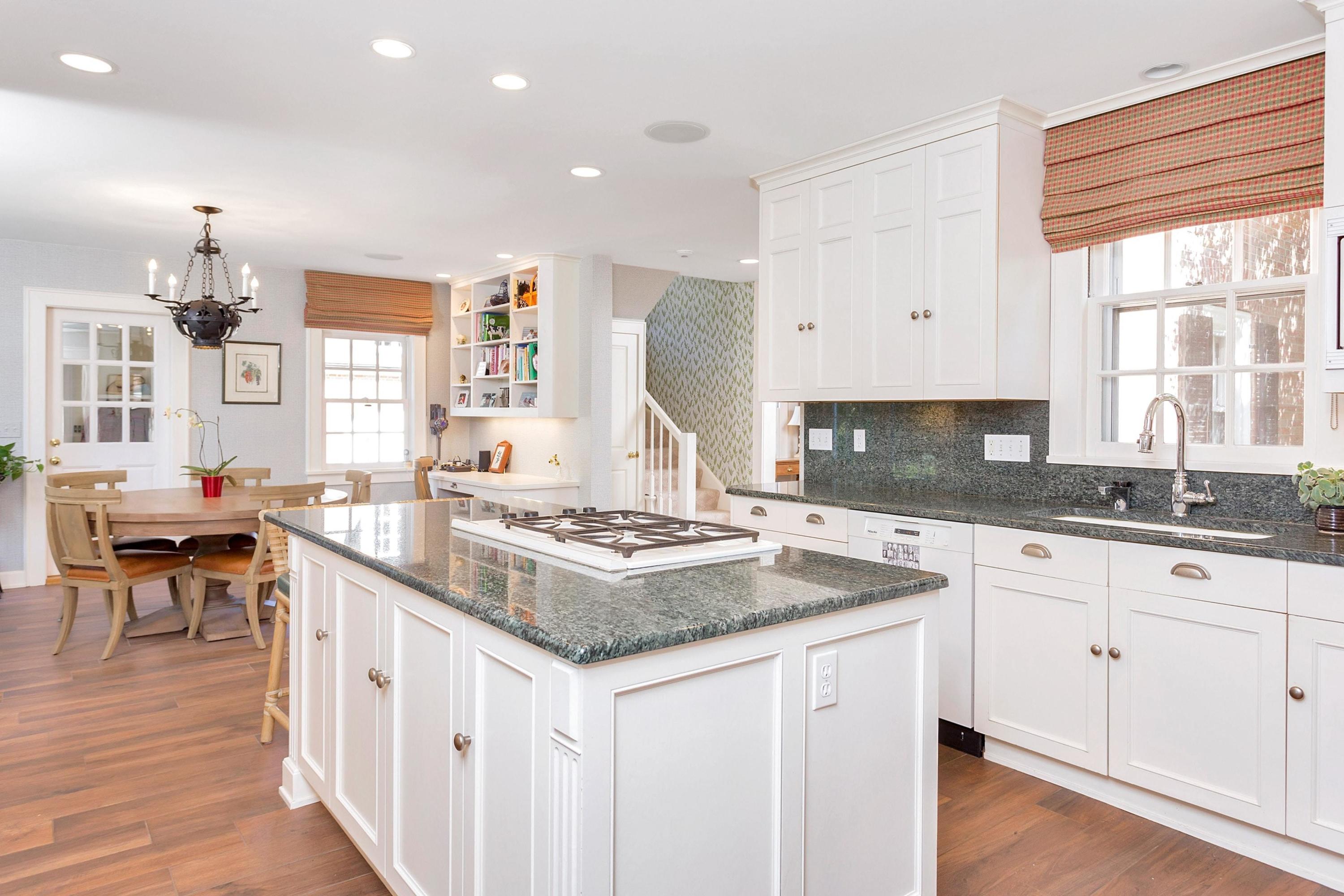 740 West Road New Canaan, CT 06840 - Photo 11 of 38 170225445-10