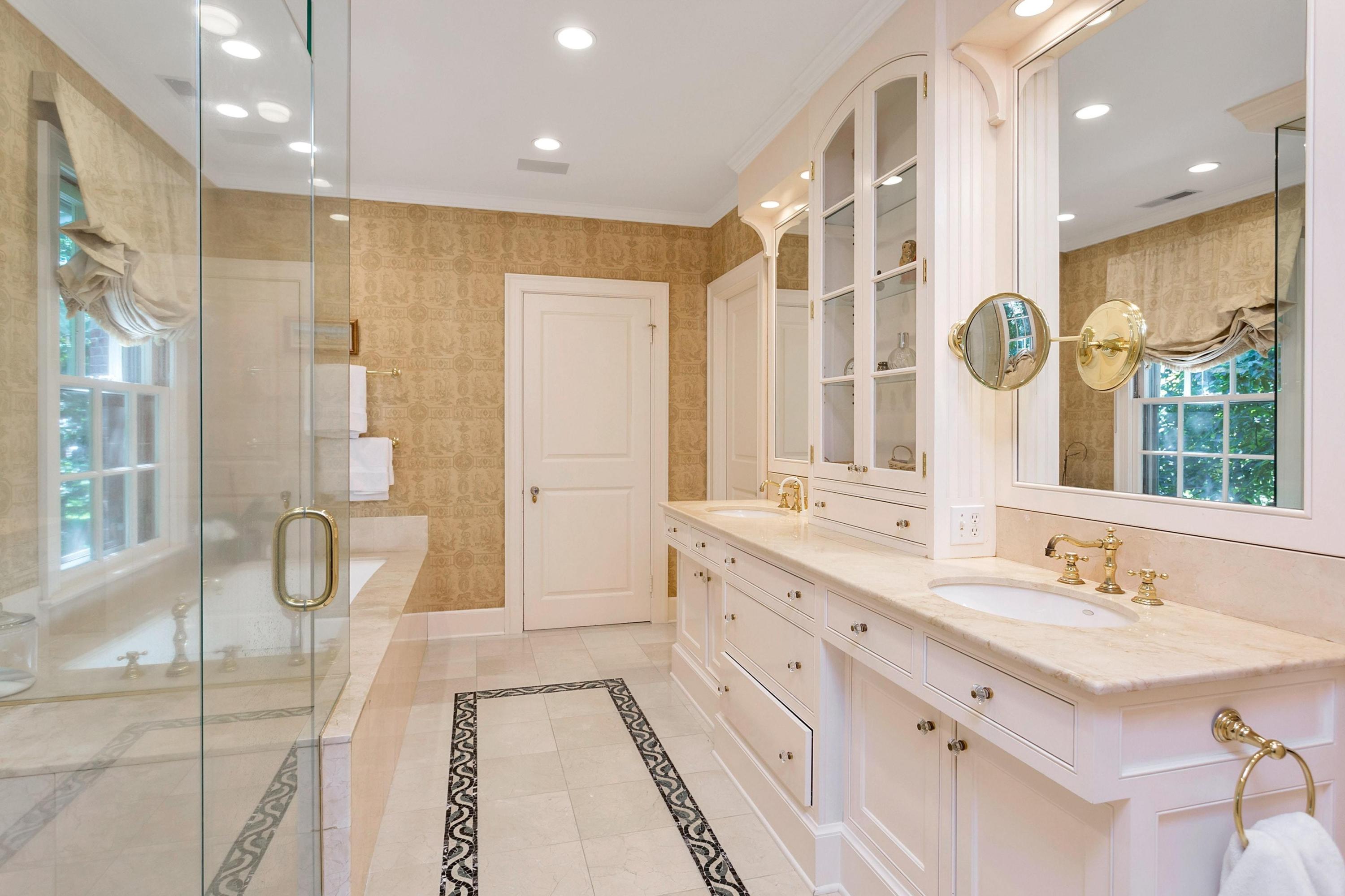 740 West Road New Canaan, CT 06840 - Photo 17 of 38 170225445-16