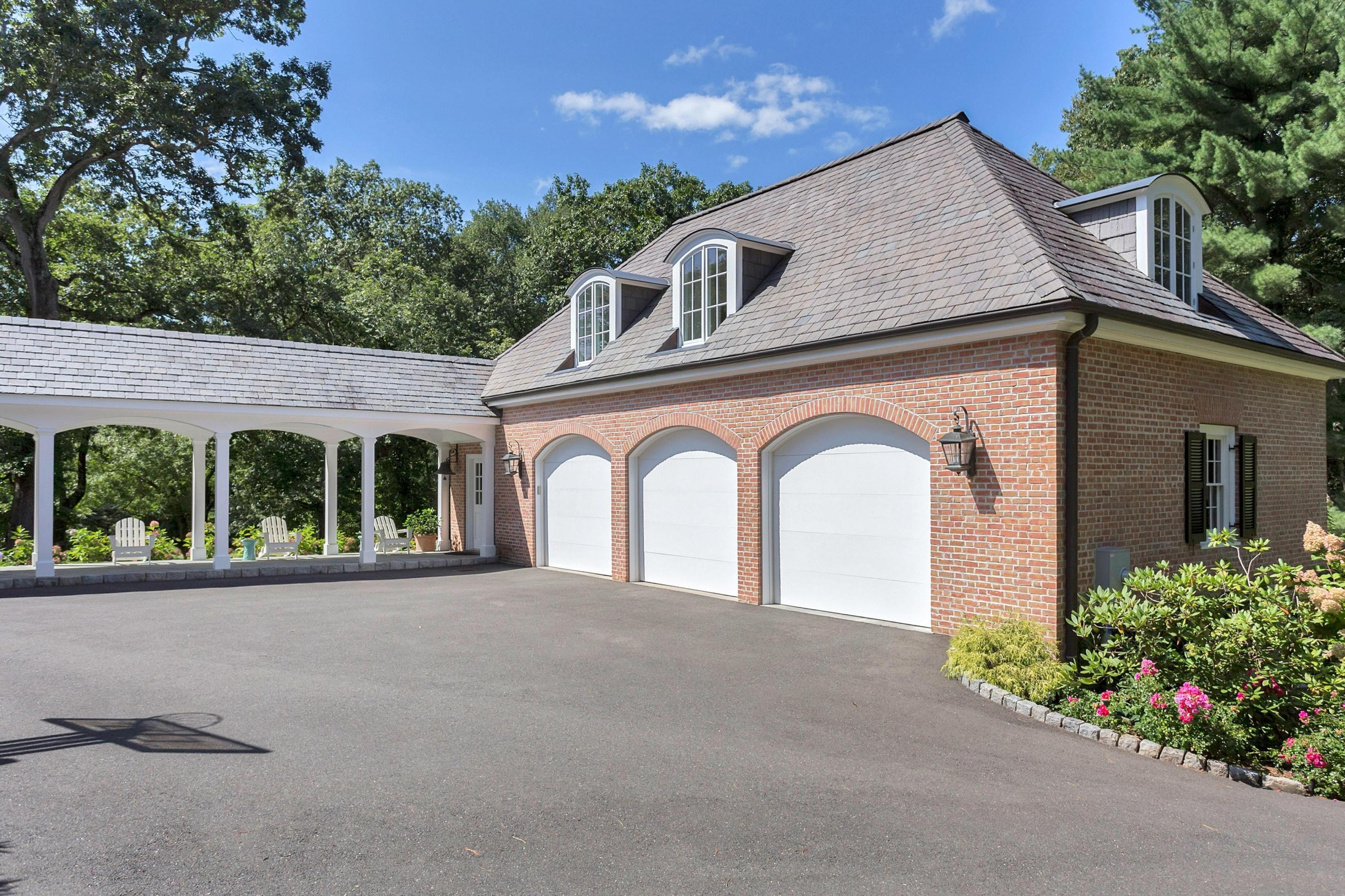 740 West Road New Canaan, CT 06840 - Photo 23 of 38 170225445-22