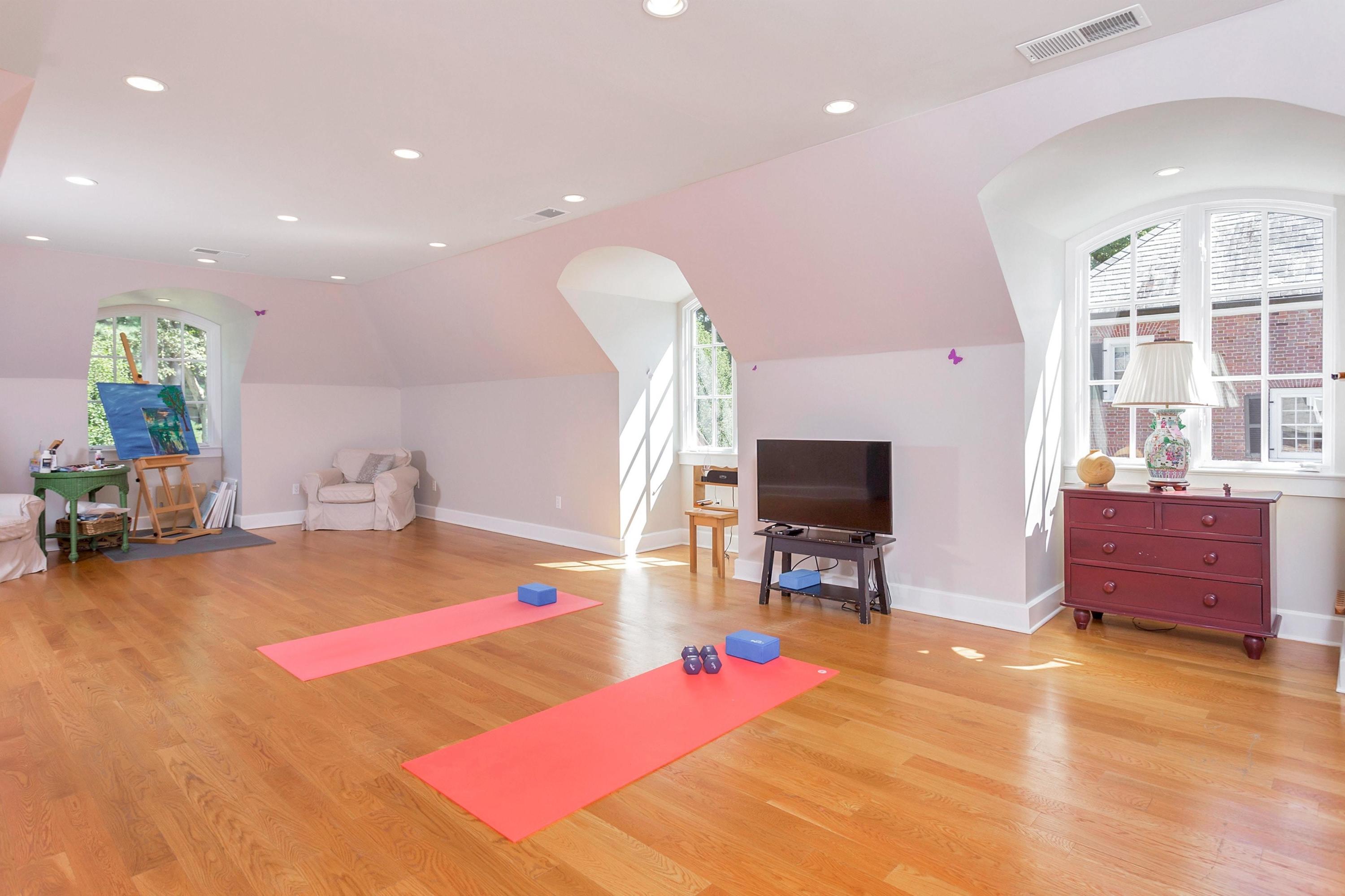 740 West Road New Canaan, CT 06840 - Photo 24 of 38 170225445-23
