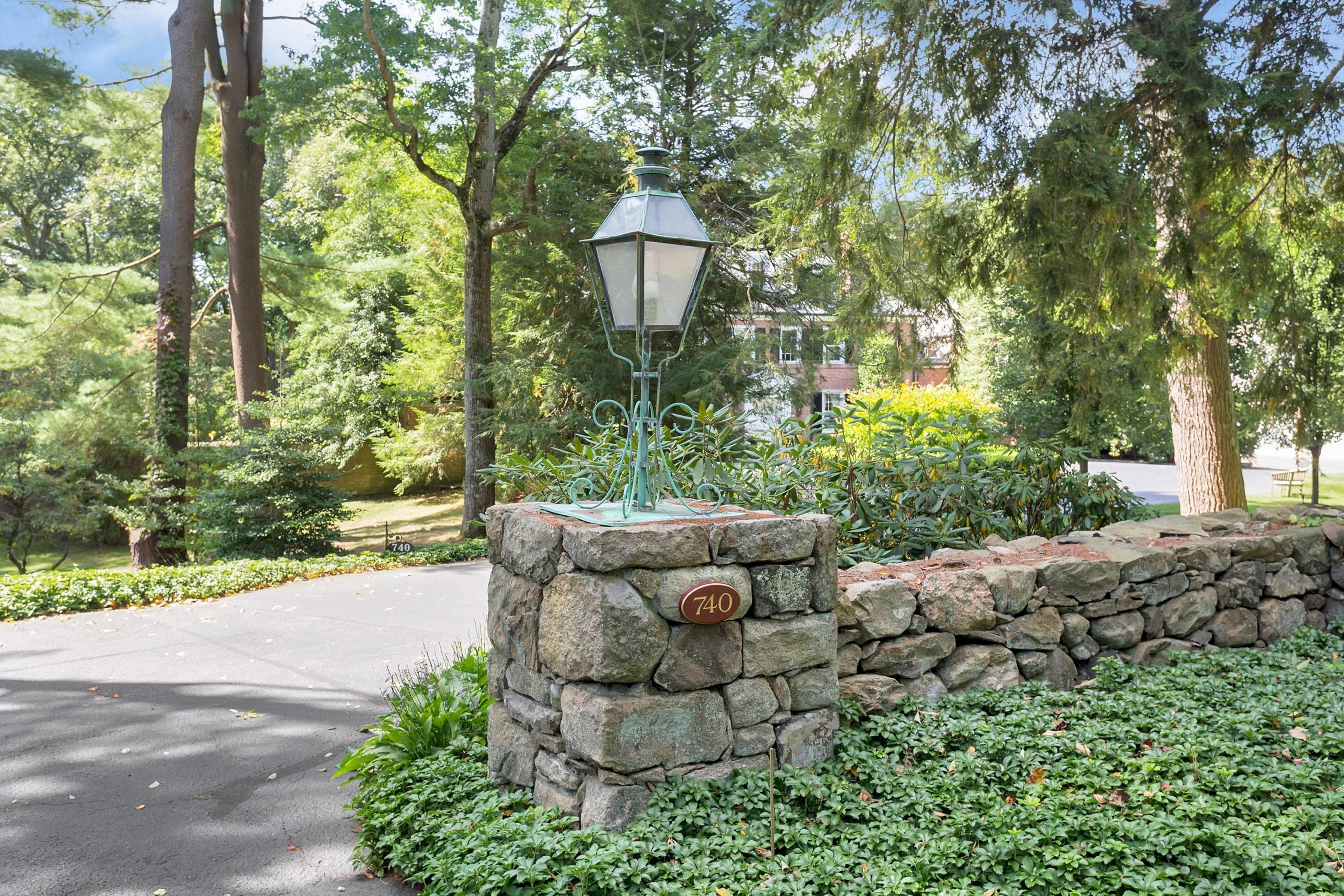 740 West Road New Canaan, CT 06840 - Photo 34 of 38 170225445-34