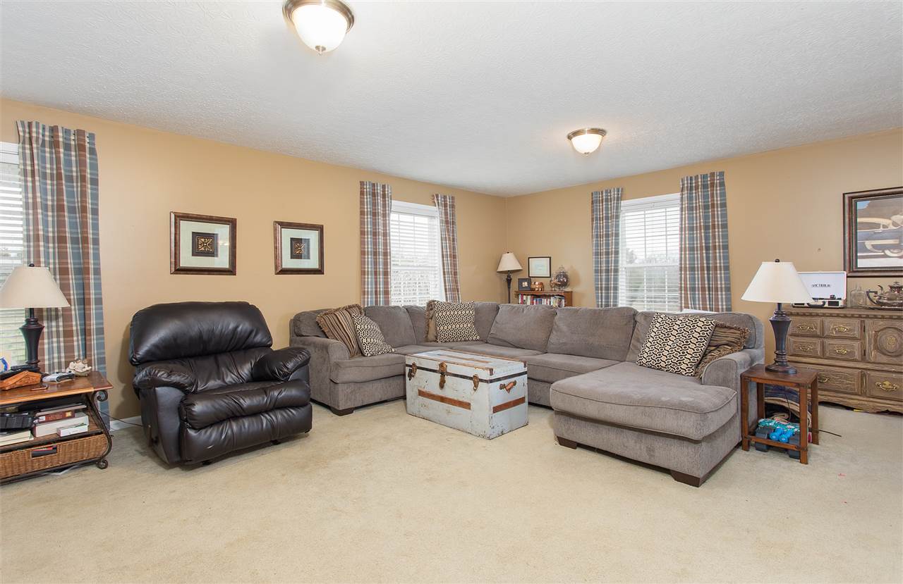 740 Norris Road Bowling Green, KY 42101 - Photo 5 of 26 Gallery Image 5