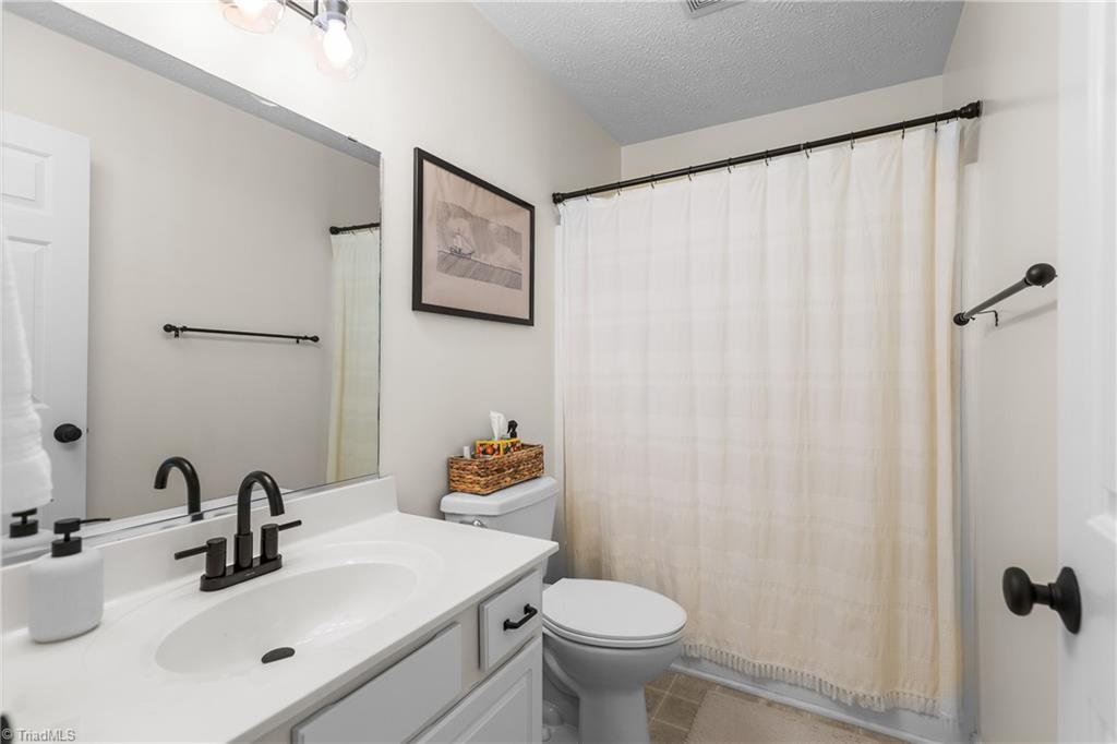 1125 Woodbury Road King, NC 27021 - Photo 22 of 50