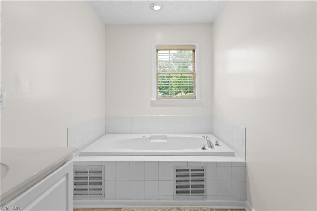 1125 Woodbury Road King, NC 27021 - Photo 28 of 50