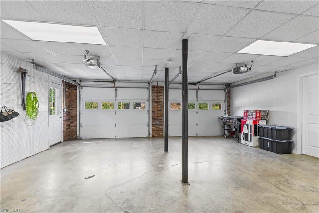 1125 Woodbury Road King, NC 27021 - Photo 38 of 50