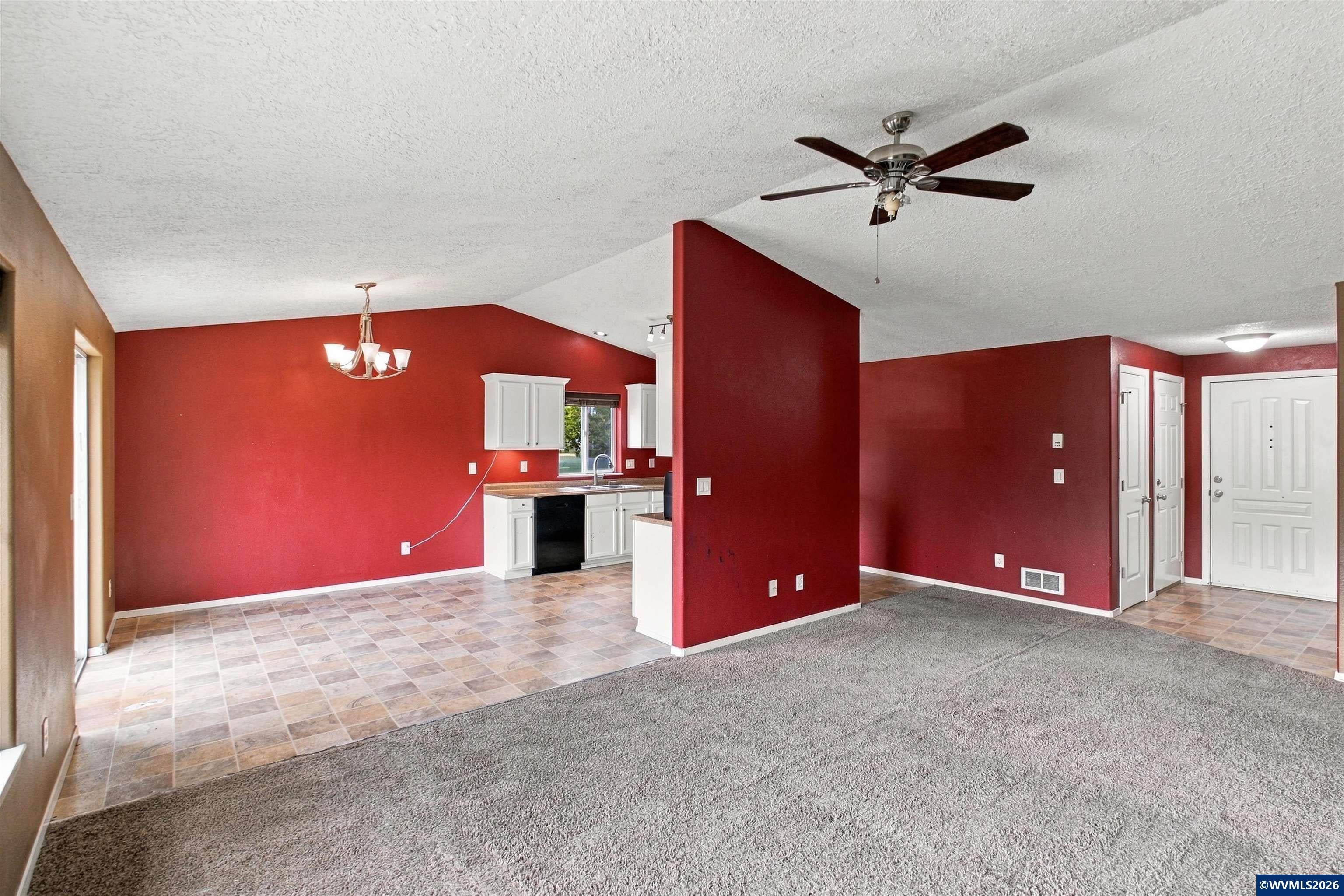 1840 Chemawa Road Northeast Keizer, OR 97303 - Photo 5 of 26 Gallery Image 5