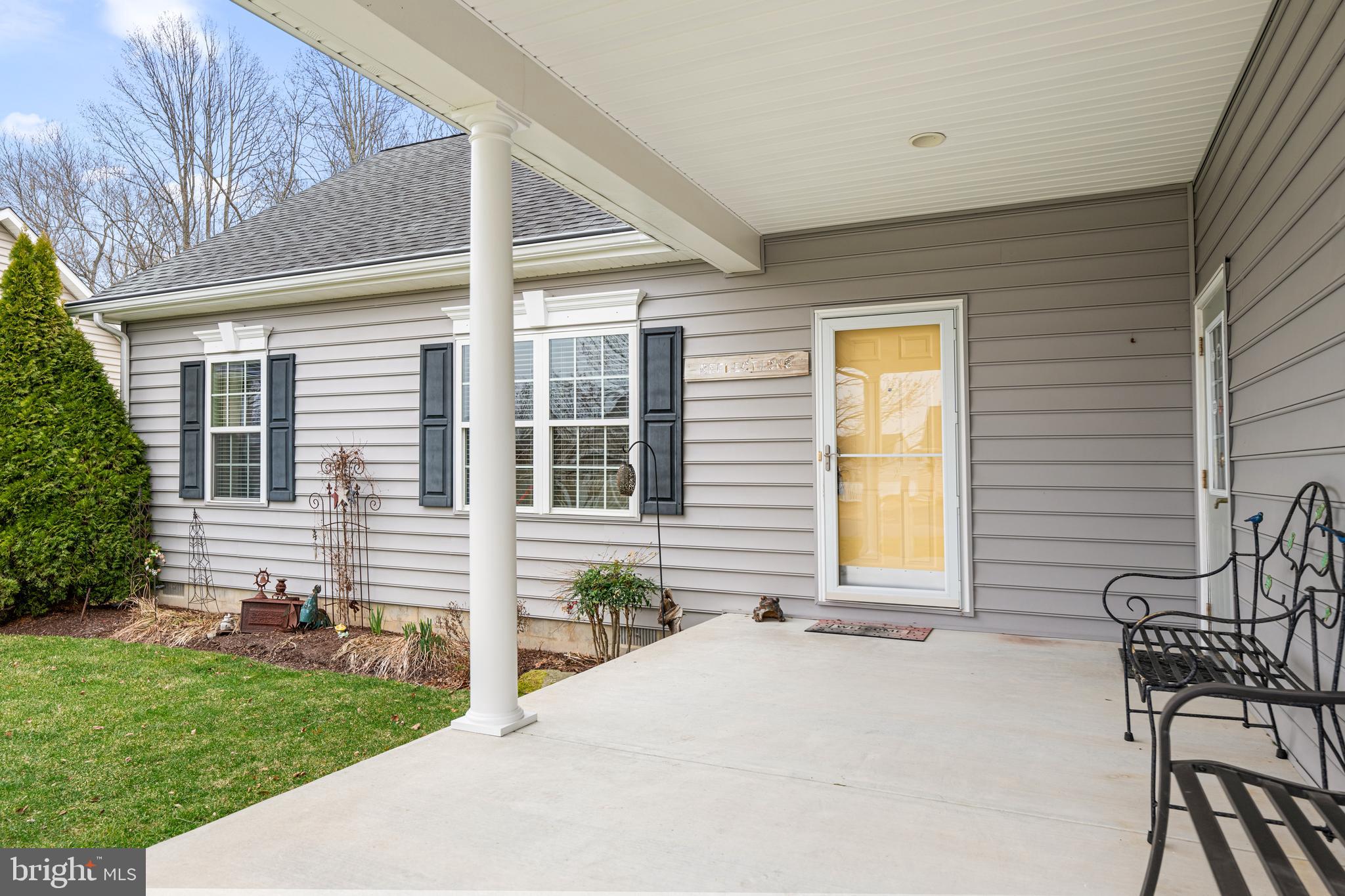 27400 Walking Run Milton, DE 19968 - Photo 33 of 35 a front view of a house with a yard
