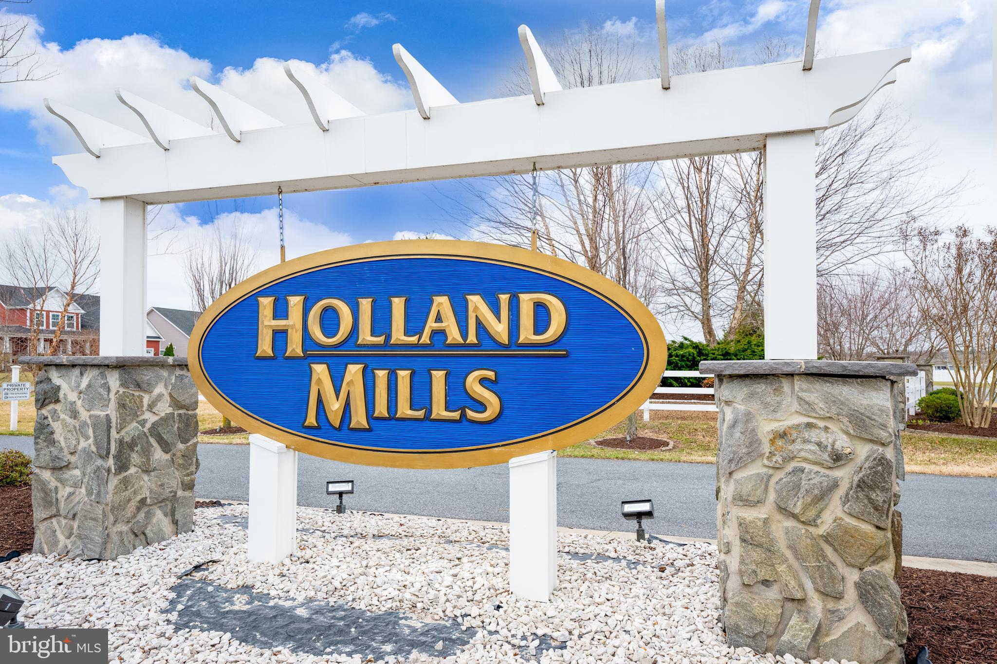 27400 Walking Run Milton, DE 19968 - Photo 35 of 35 a sign that is on the side of a building