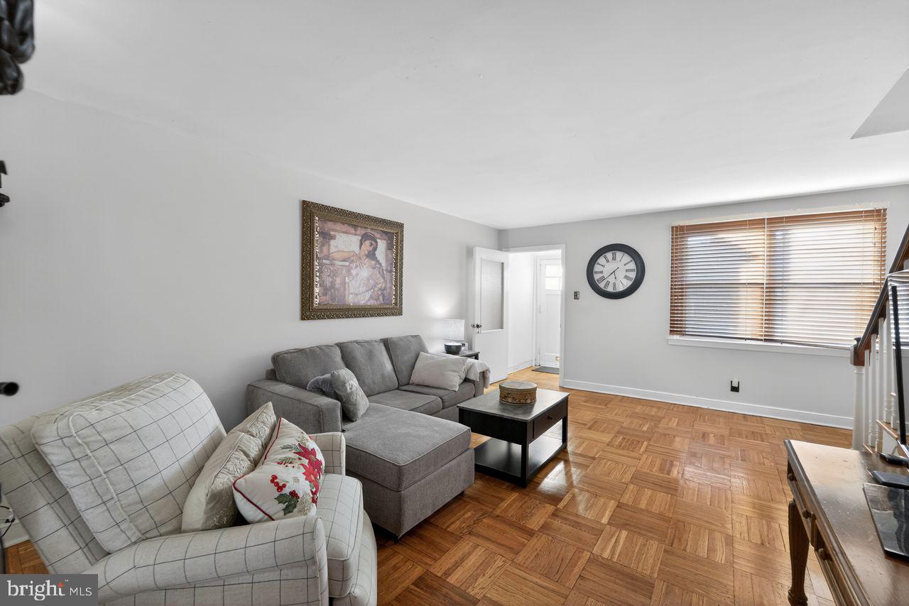 7015 Large Street Philadelphia, PA 19149 - Photo 6 of 26 Bright and inviting living space.