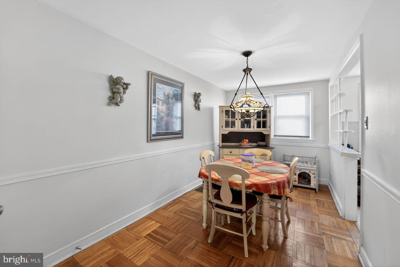 7015 Large Street Philadelphia, PA 19149 - Photo 9 of 26 Bright and inviting dining space.