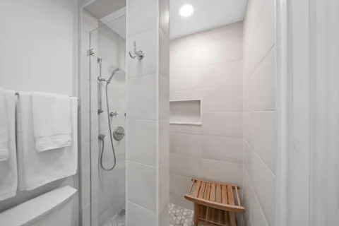 $295,000 | 1270 Wisconsin Street, Unit 211, Lake Geneva, WI 53147