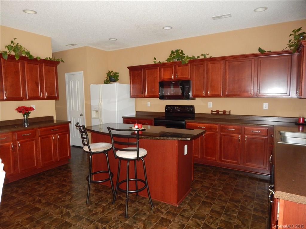 4312 Red Hook Road, Unit 306 Monroe, NC 28110 - Photo 10 of 29 Gallery Image 10